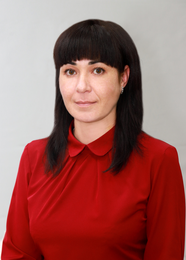Новокрещина Нина Николаевна.